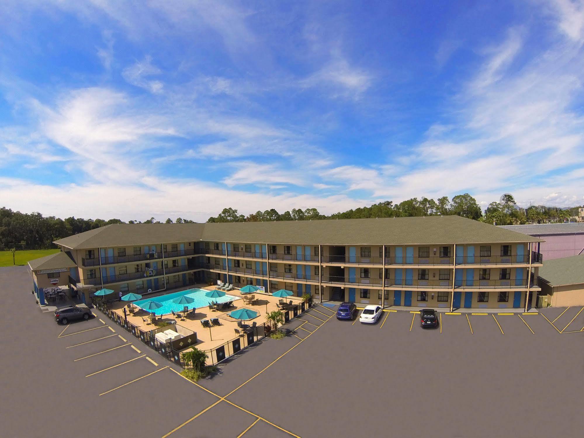 Seasons Florida Resort Kissimmee Exterior photo